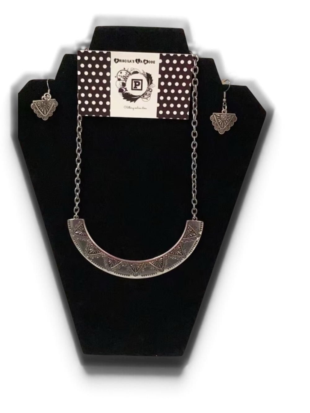 Silver-Tone Etched Crescent Necklace & Earrings Set Silver (western/boho style)
